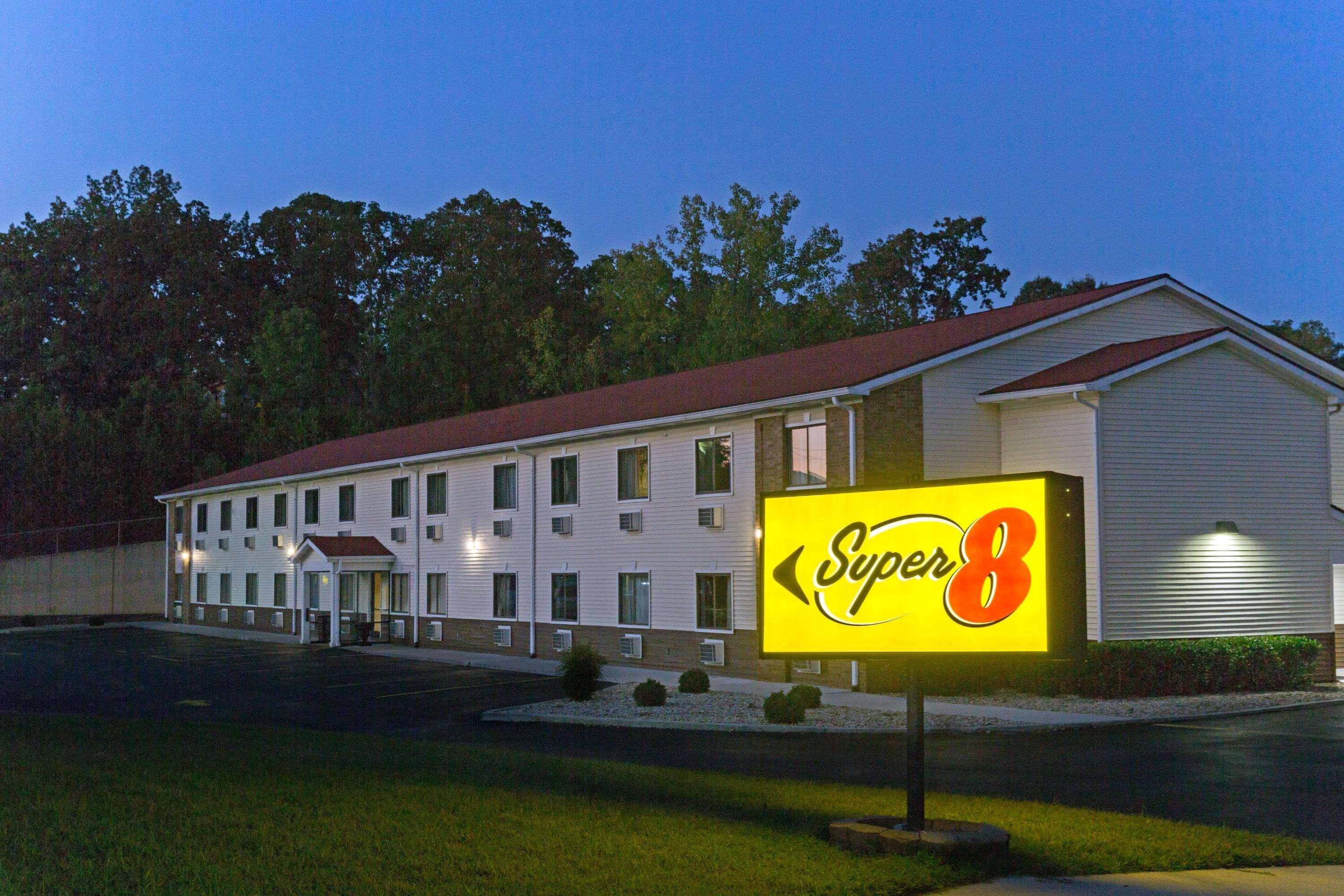 Hotel Super 8 By Wyndham Ft. Knox Area Radcliff